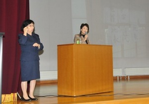 河田珪子さんの講演の様子